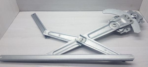 Cam Kriko Corolla Ae92 1988-1991 Sağ Ön Manuel