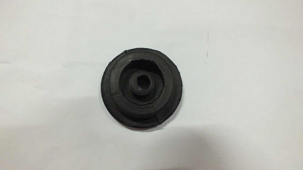 QASHQAI / X-TRAIL / KADJAR / KOLEOS 15-18 / ALMERA / PRIMERA/ MİCRA 03-10 / JUKE 11-15 RADYATÖR ÜST LASTİĞİ