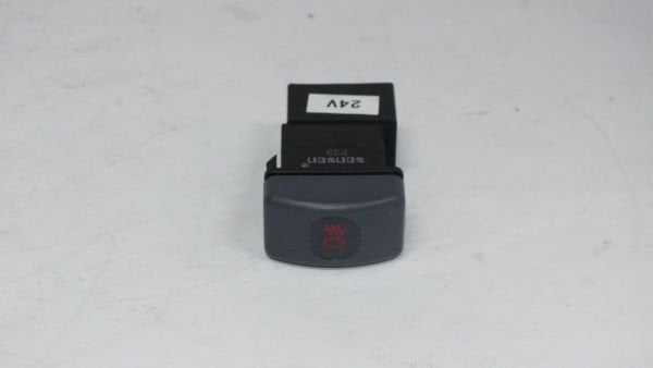 ISUZU NPR66 SİS LAMBA DÜĞMESİ GRİ