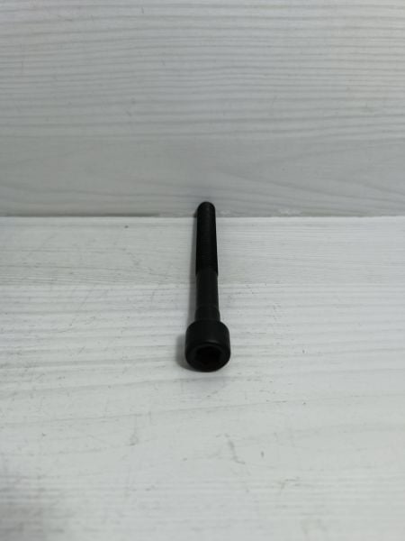 Elantra silindir kapak saplama cıvata 96-00 eksoz