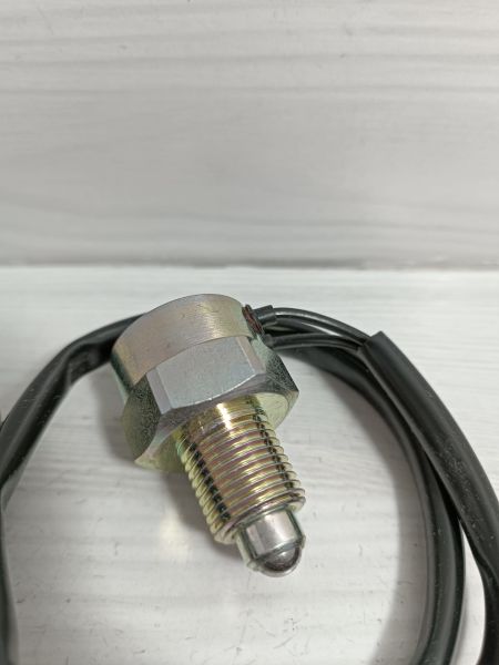 Yaris 99-05 swift 05- geri vites müşürü