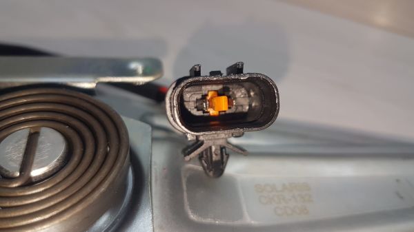Cam Kriko L300 Sol Motorlu