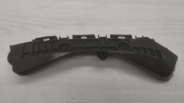 Tampon Braketi Arka Auris 07-11 Sol