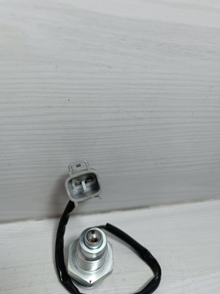 avensis geri vites müşürü 97-06