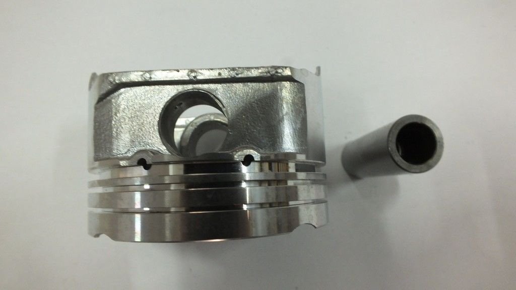 626 FS 2,0 PİSTON SETİ STD