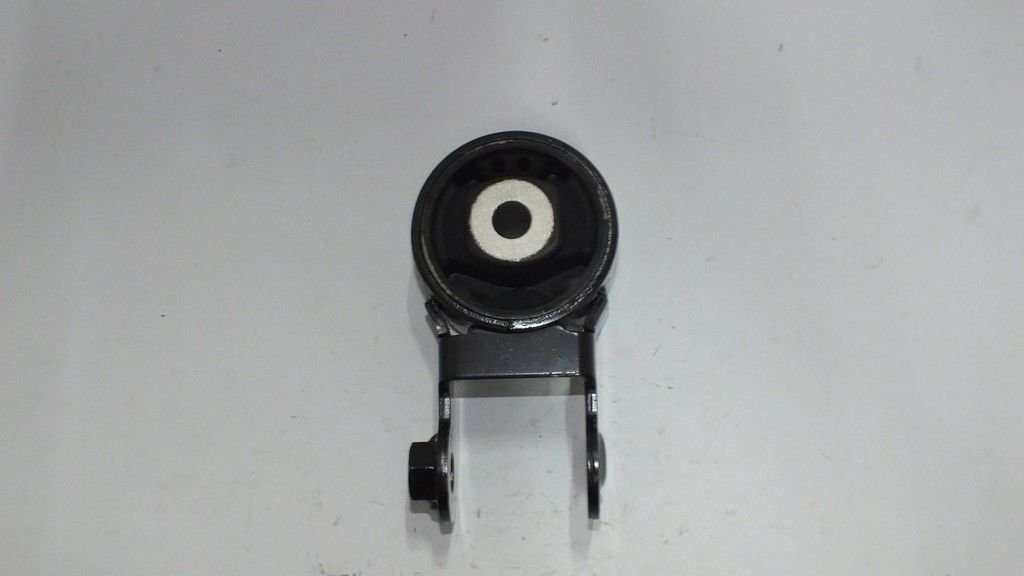 YARIS 2011-2015 MOTOR TAKOZU (ROD SEKLINDE OLAN)