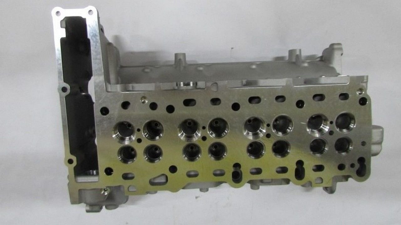 SSANGYONG ACTYON 2.0D SİLİNDİR KAPAK