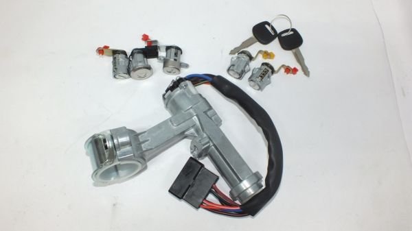 COROLLA AE10192-97  / HIACE 93-97 KONTAK KAPI ŞİFRE TAKIMI ( 5 ŞİFRE )