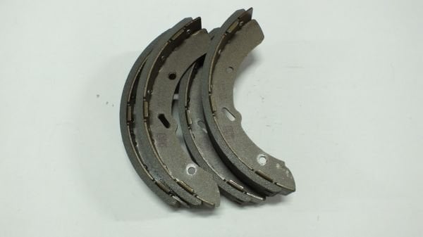 CANTER 444 / 635 / 639 / FUSO 839 FREN BALATASI ÖN / ARKA PABUÇLU