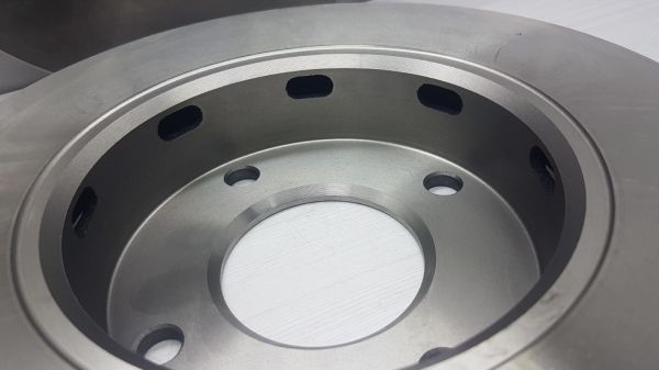 DISK ÖN COLT 05- 256MM