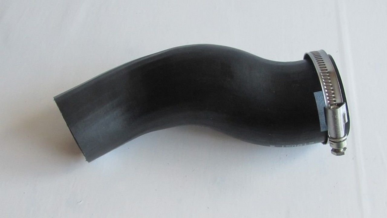 i30 DİZEL TURBO HORTUMU ÜST