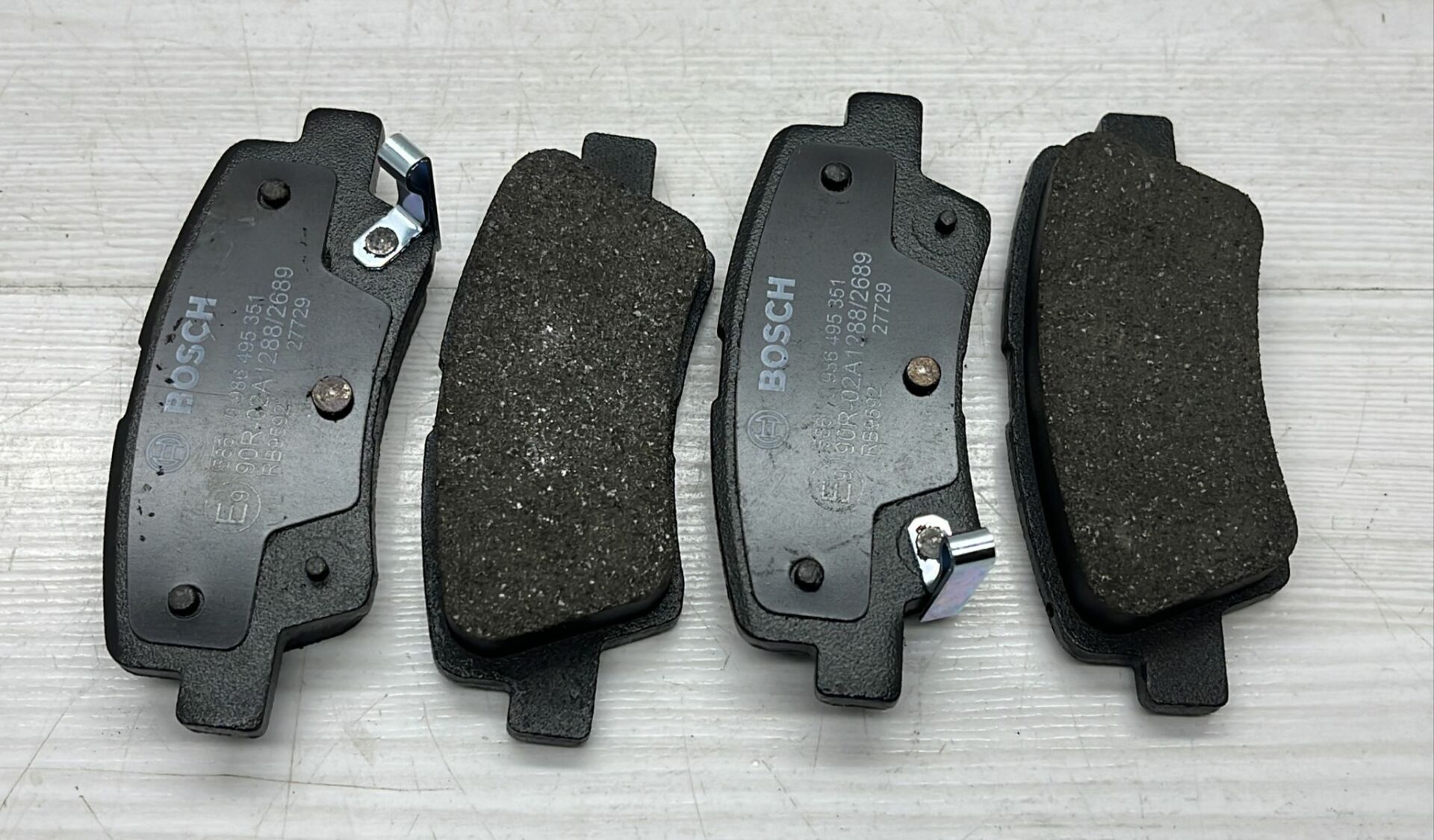 Balata Arka Blue/Elant 11-/i40/i30 12-/Auris