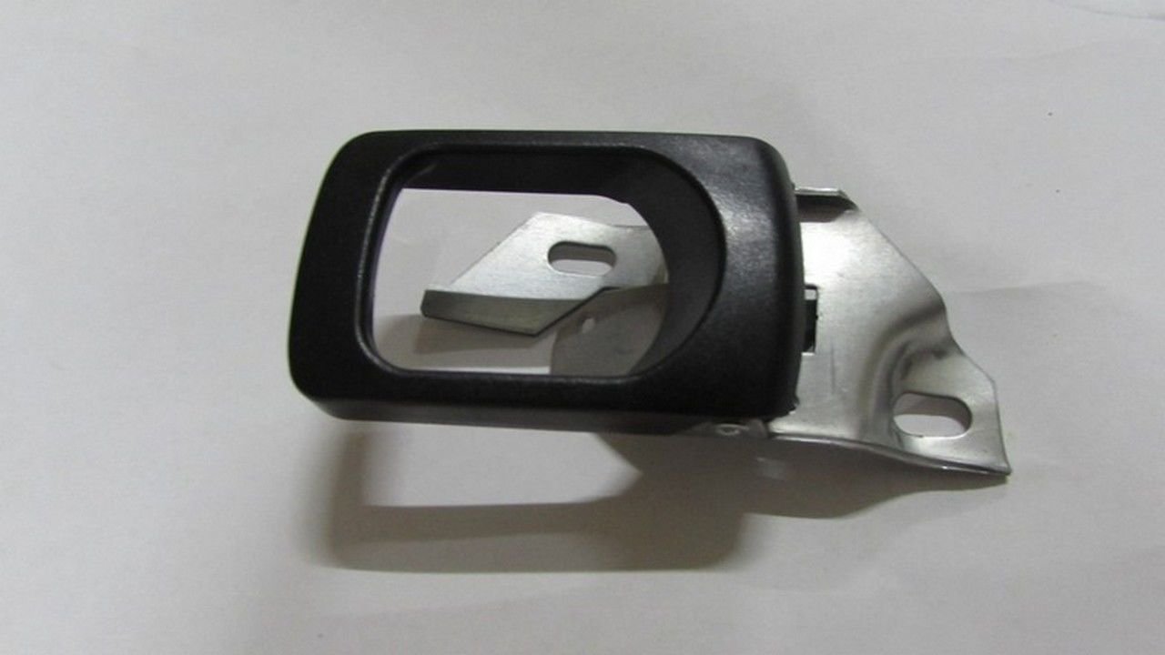 H 100 - KMY 97-04 KAPI KOLU AÇMA ÖN İÇ  SAĞ