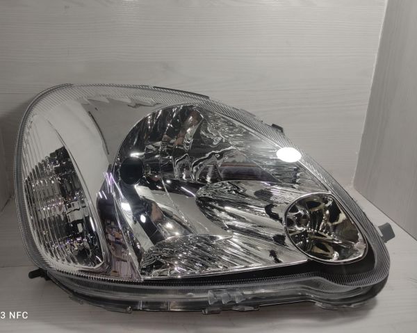 Far Yaris Sağ 03-06 Damla ğözlü