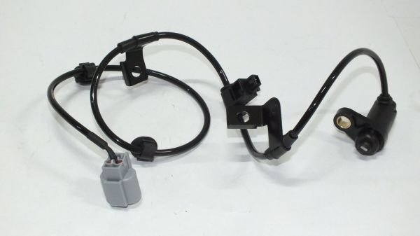 L200 CR 2006- ABS SENSÖRÜ ARKA SAĞ