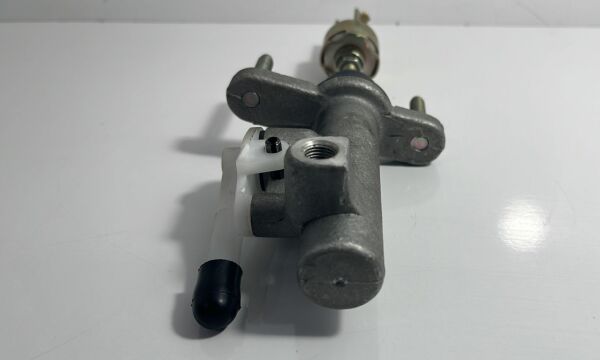 Üst Merkez Yaris 99- 1.3