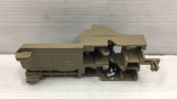 Kapi Kolu ic Sol Swift 05-11