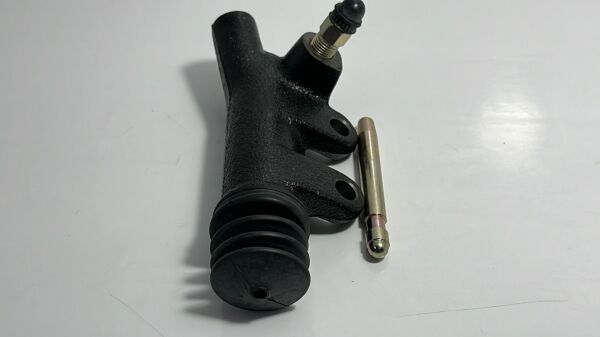 Alt Merkez Hilux 07-