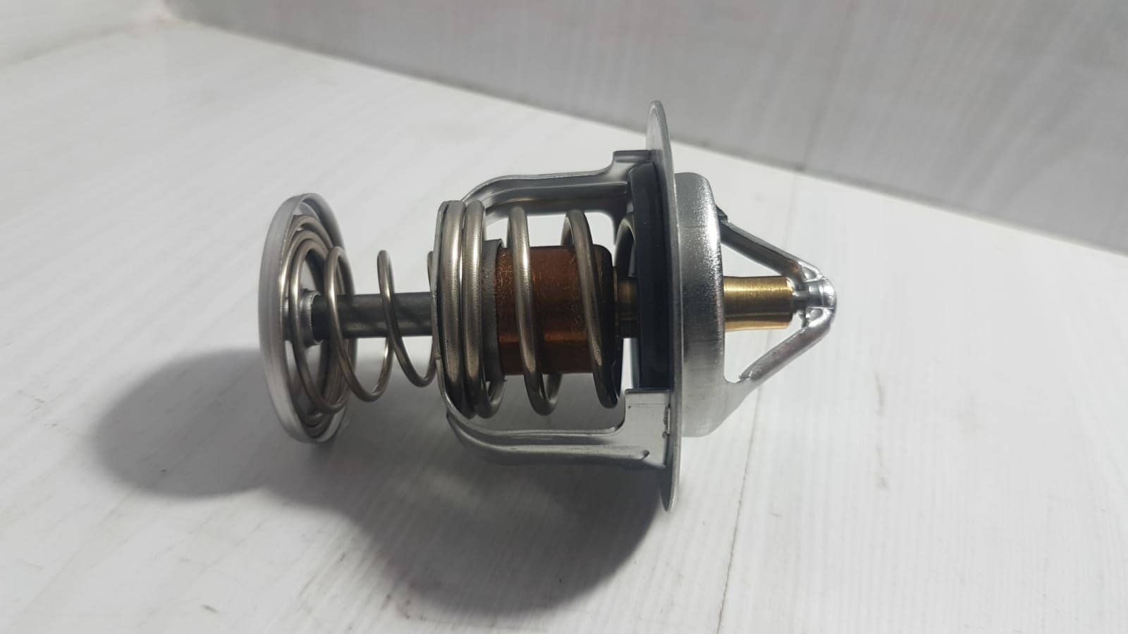 yaris termostat 1.0/1.3