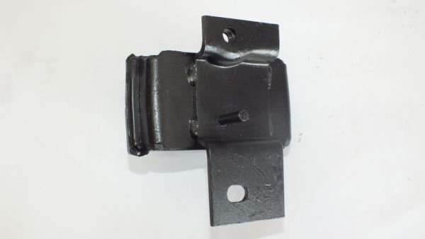 NPR 66 / NPR 71 Y.M MOTOR TAKOZU SOL