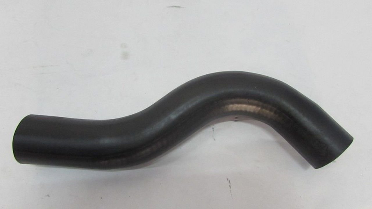 L200 1986-1997 RADYATÖR HORTUMU ÜST