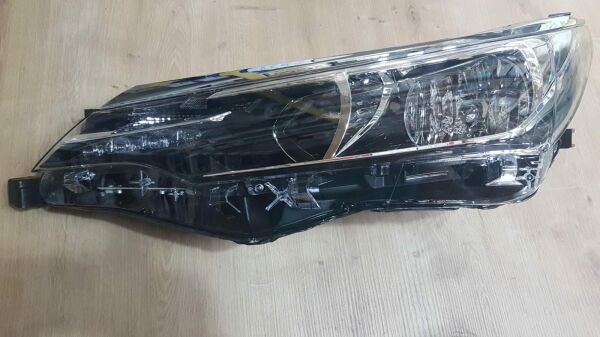 corolla far ledli nikelajlı sağ 17-19