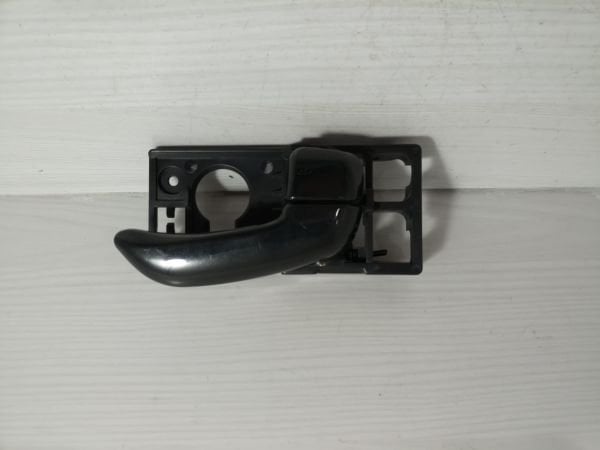 ı10 kapı kolu ön sağ iç I10 07-13