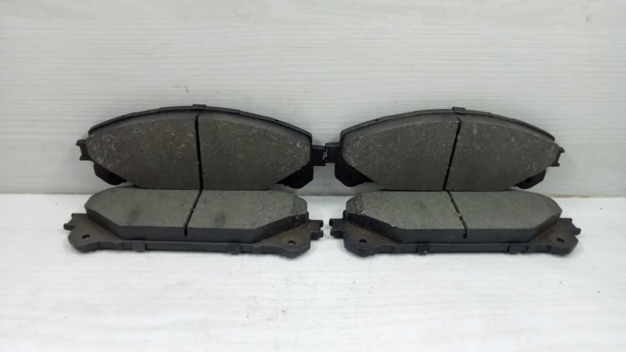 Balata Ön Rav4 12- Ön