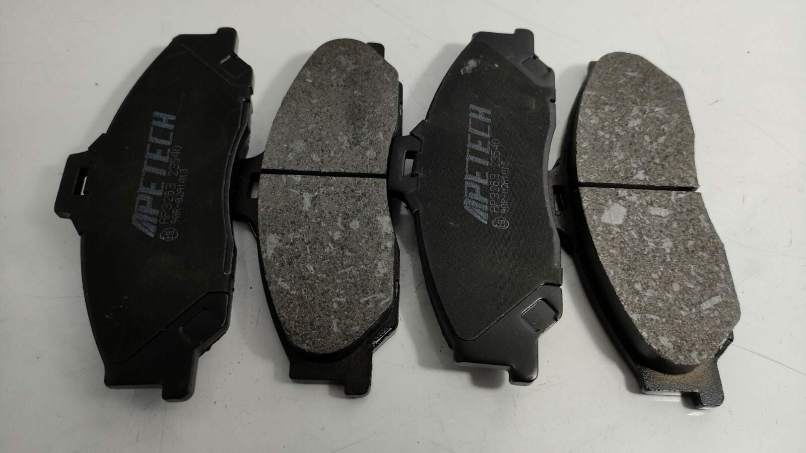 Balata Ön B2500 01-08 4X2/4X4