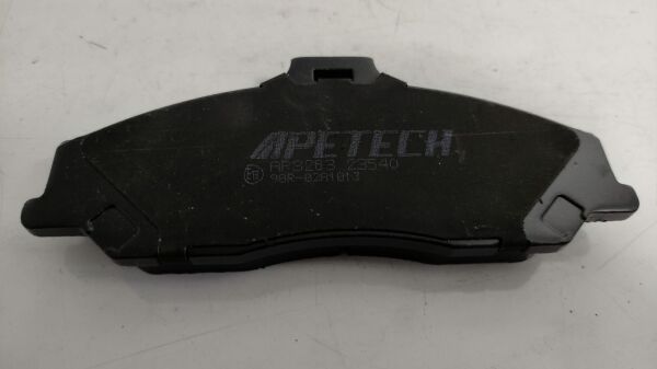 Balata Ön B2500 01-08 4X2/4X4