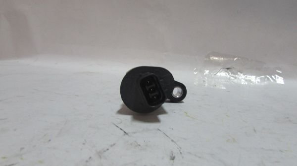 CIVIC 1996-2000 OTOMATİK KİLOMETRE HIZ SENSÖRÜ DENSO TİP