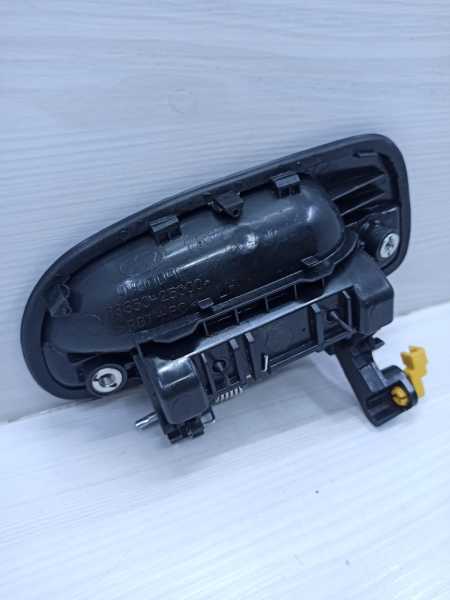 Accent 2000-2006 Arka Dıs Sol Kapı Kolu