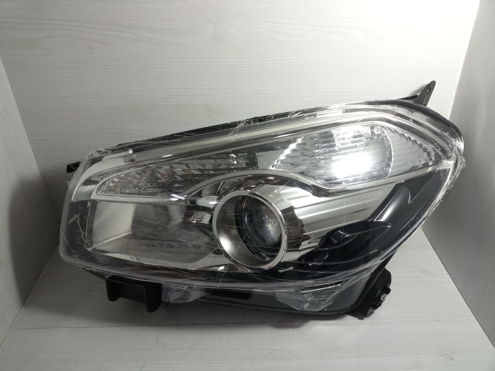 QashQaı far sol 10-13