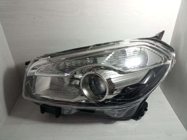 QashQaı far sol 10-13