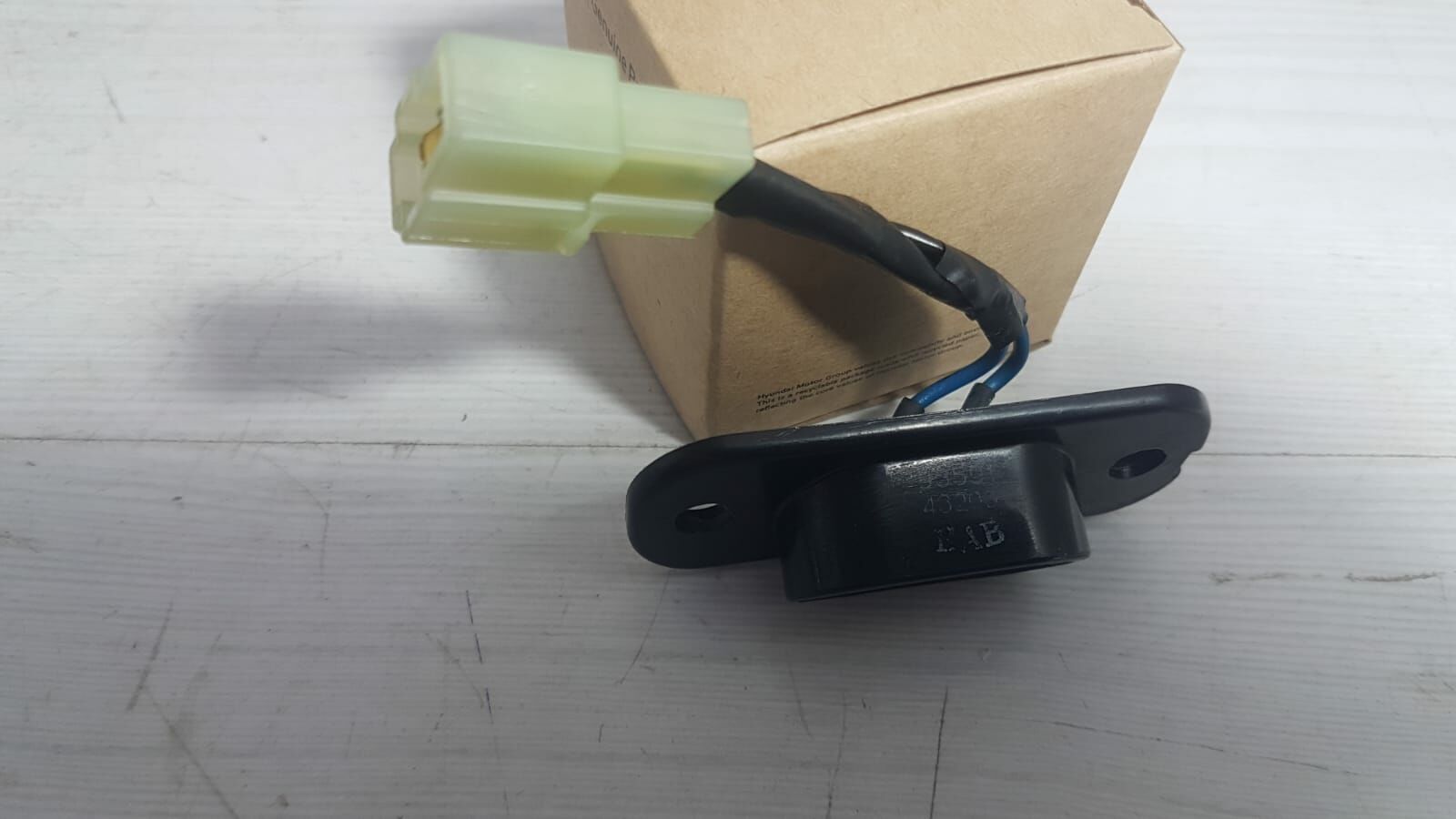 H100 orta kapı butonu dişi