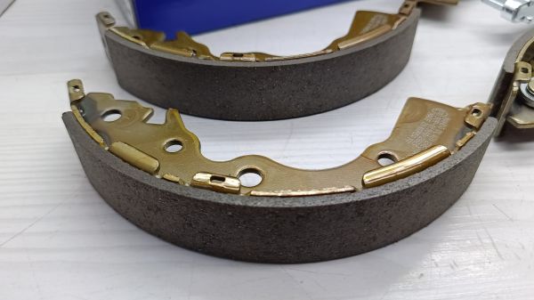 BALATA ARKA ERA/I30/PRIDE 2005- KAMPANA