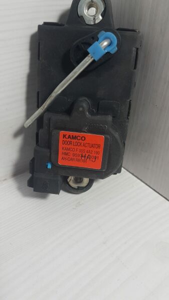 h100 kapı kilit motoru orta