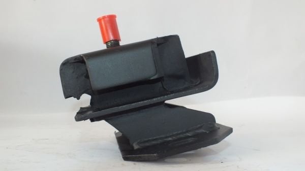 ISUZU NPR66 E.M MOTOR TAKOZU SAĞ