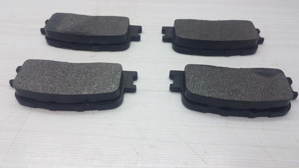 Balata Arka Camry 01-/Chery