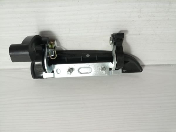 Rio kapı kolu arka dış sol 00-03