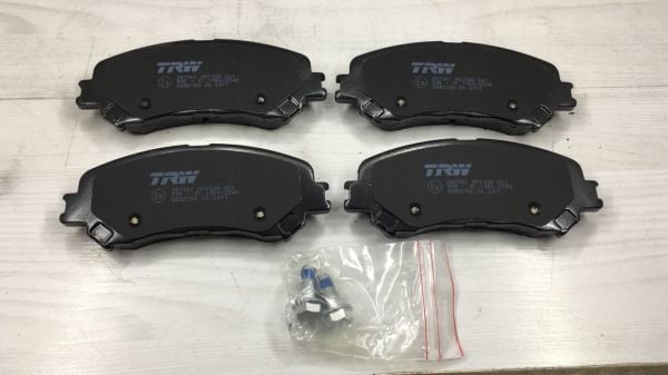 Balata Ön Qashqai 14-