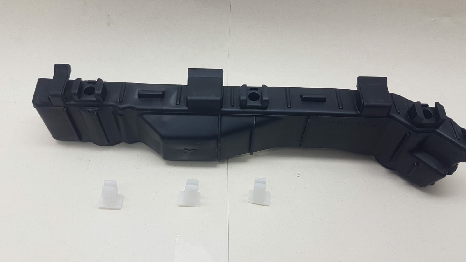 TAMPON BRAKETI ÖN RIO 12- SAG