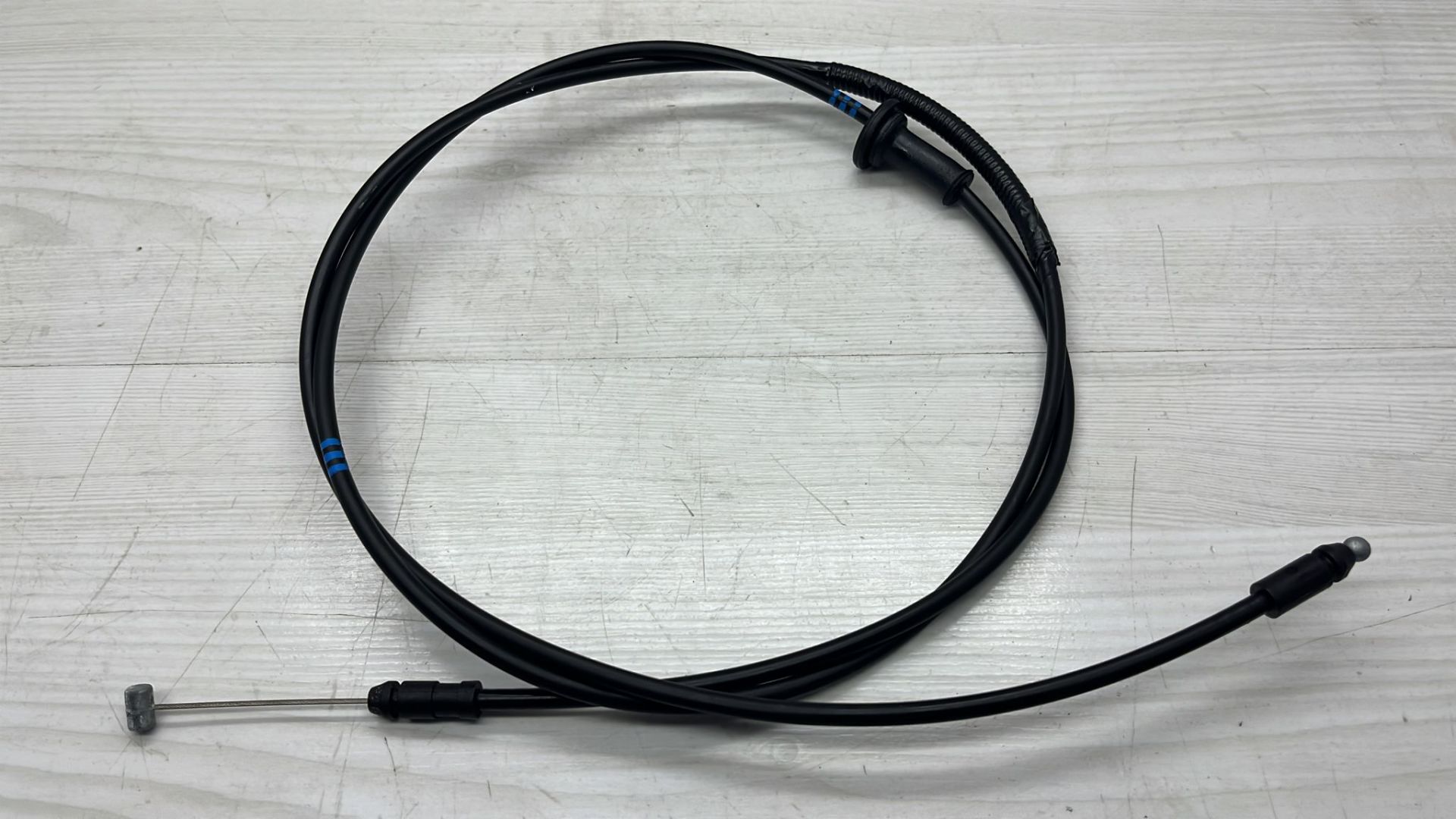 Kaput Açma Teli i20 12-14 Ön