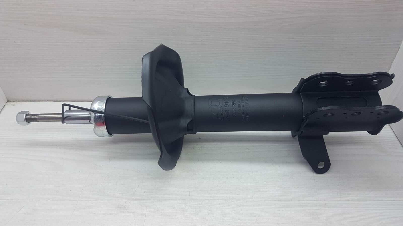 AMORTISÖR ARKA 323 SAG 99-02