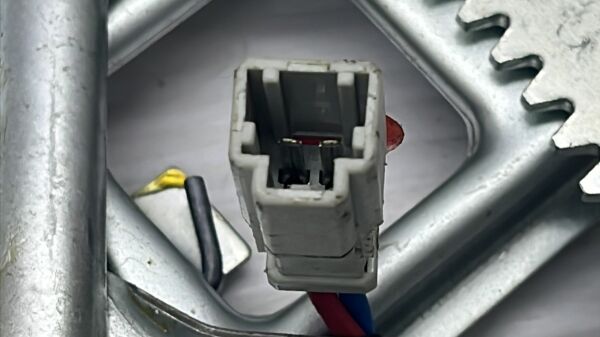 Cam Kriko Accord Sağ Ön 90-94 Motorlu