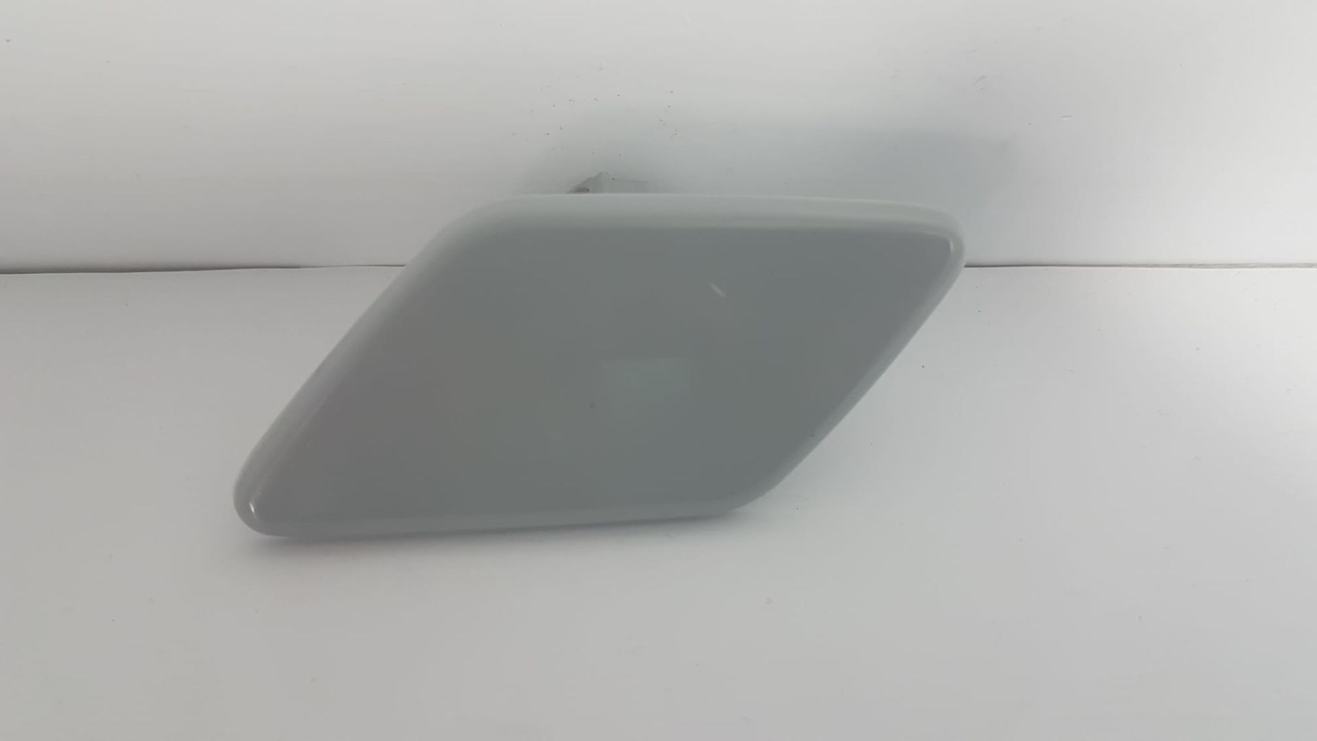 corolla far yıkama kapağı sol 16-18