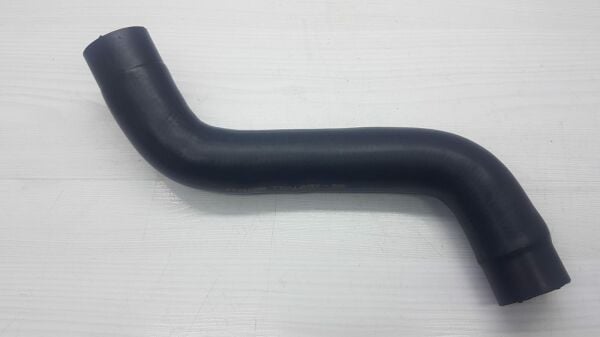 Radyatör Hortumu Carisma Üst