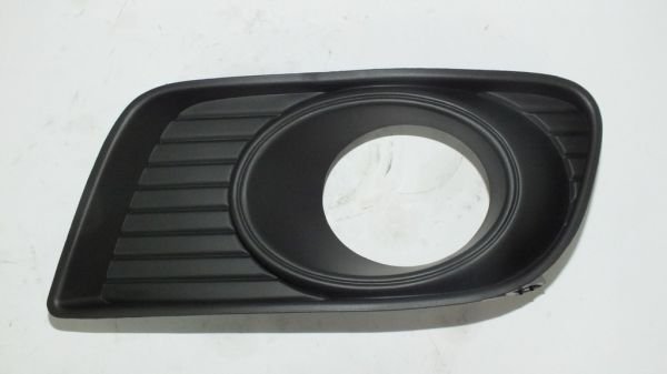 BT50 09-11 SİS LAMBA KAPAĞI SİS DELİKLİ SAĞ