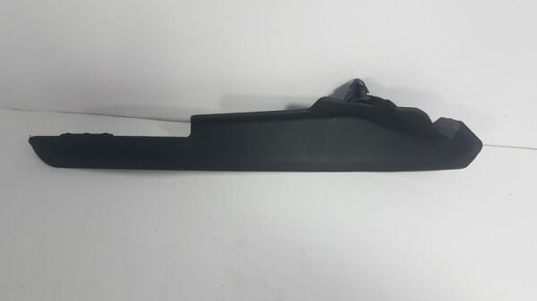 corolla cam ızgarası sağ köşe bakaliti 19-