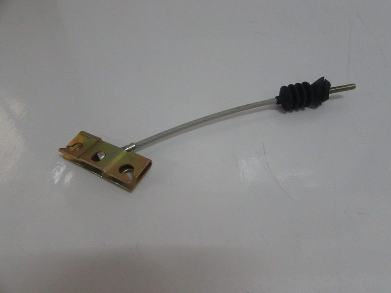 L 200 07- EL FREN TELİ ÖN